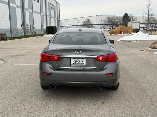 2014 INFINITI Q50 Premium