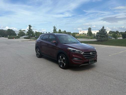2016 Hyundai TUCSON Sport