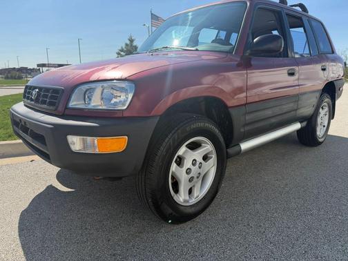 1999 Toyota RAV4 Base