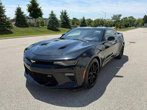 Black 2016 Chevrolet Camaro 1SS