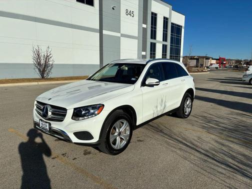 2017 Mercedes-Benz GLC 300 Base