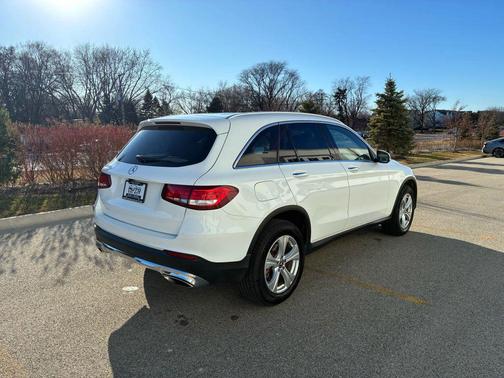 2017 Mercedes-Benz GLC 300 Base