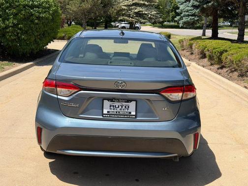 Celestite 2020 Toyota Corolla LE