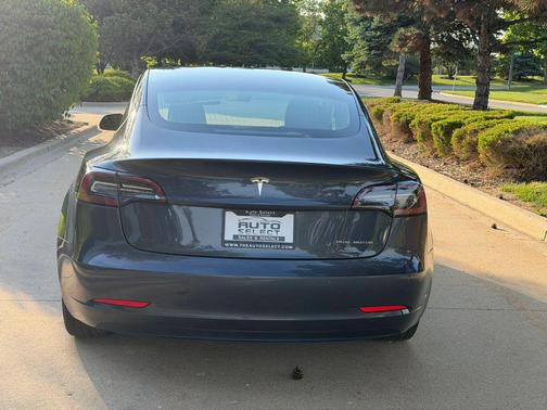 Gray 2018 Tesla Model 3 Long Range