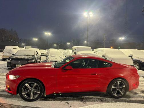 2015 Ford Mustang EcoBoost