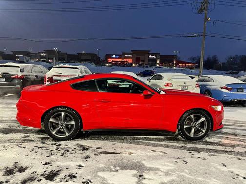 2015 Ford Mustang EcoBoost