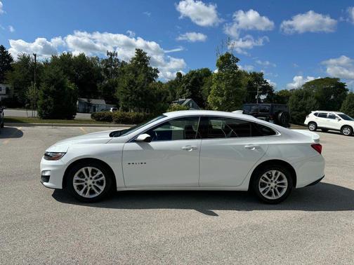 2020 Chevrolet Malibu FWD RS