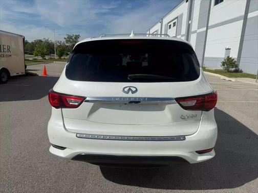 2017 INFINITI QX60 Base