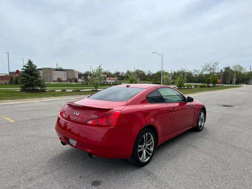 2009 INFINITI G37x Base