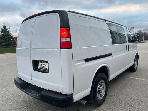 2021 Chevrolet Express 2500 RWD 2500 Regular Wheelbase WT