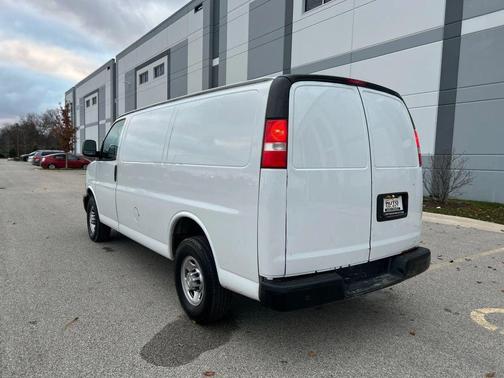 2021 Chevrolet Express 2500 RWD 2500 Regular Wheelbase WT