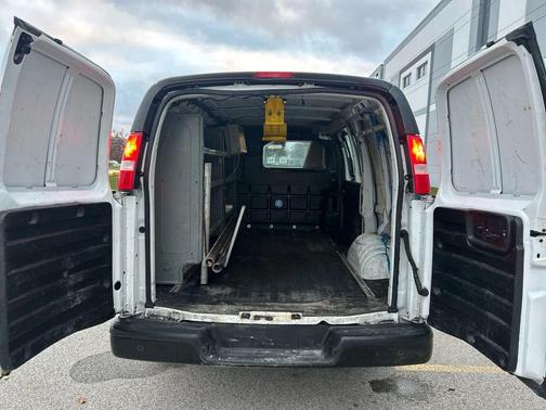 2021 Chevrolet Express 2500 RWD 2500 Regular Wheelbase WT