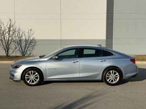 2017 Chevrolet Malibu 1LT