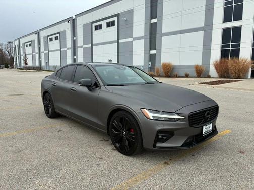 2022 Volvo S60 T5