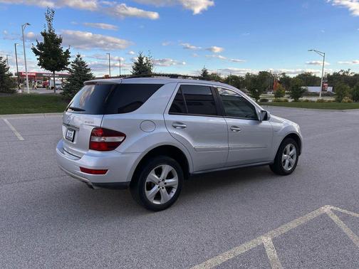 2009 Mercedes-Benz M-Class 4MATIC
