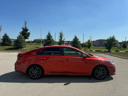 2020 Kia Forte GT-Line