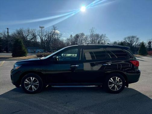2020 Nissan Pathfinder SL 4WD