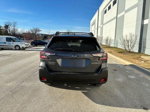 2023 Subaru Outback Premium