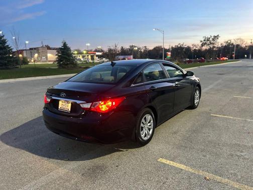 2012 Hyundai SONATA GLS