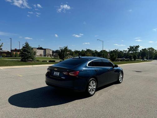 2021 Chevrolet Malibu FWD LT
