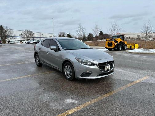 2015 Mazda Mazda3 i Sport