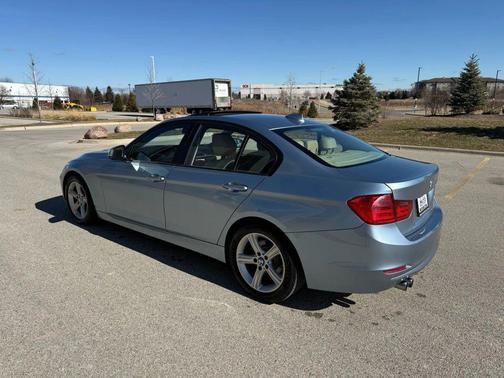 2014 BMW 328 328i Sedan 4D
