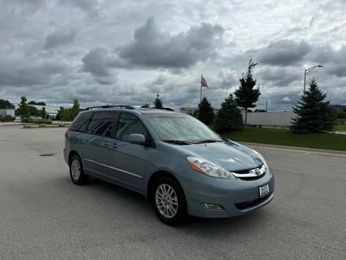 2008 Toyota Sienna XLE Limited