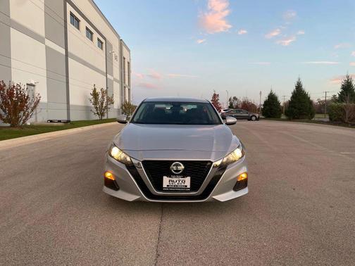 2022 Nissan Altima S FWD