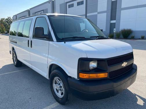 2007 Chevrolet Express 1500 Base