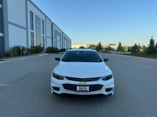 2018 Chevrolet Malibu 1LS