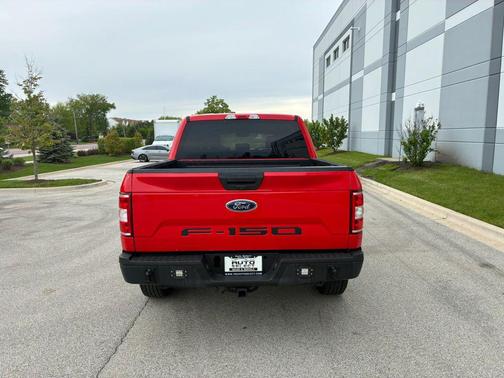 Red 2019 Ford F-150 XLT