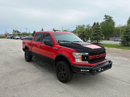 Red 2019 Ford F-150 XLT