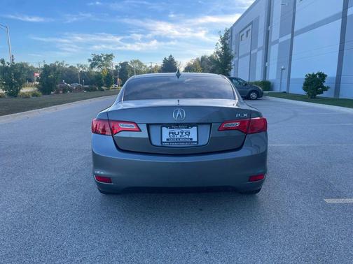2013 Acura ILX 2.0L Technology
