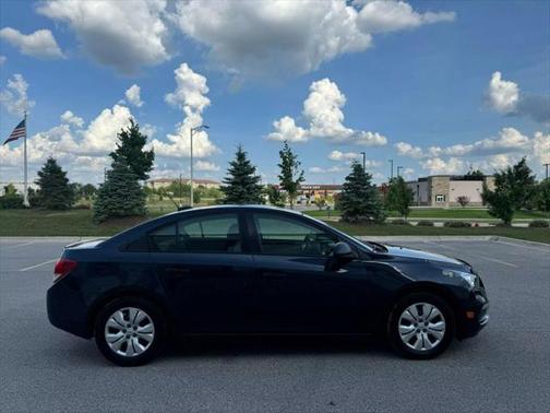 2015 Chevrolet Cruze LS