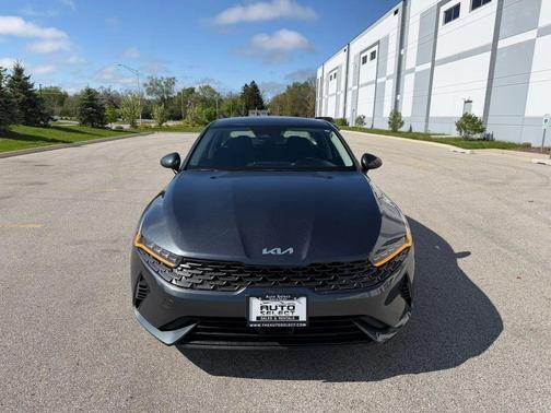 Gravity Gray 2023 Kia K5 LXS
