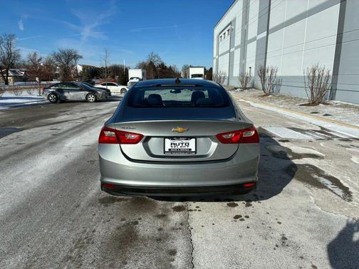 2023 Chevrolet Malibu 1LS