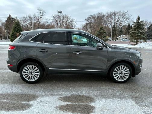 2019 Lincoln MKC Standard