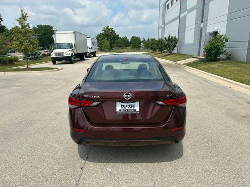 Rosewood Metallic 2021 Nissan Sentra SV