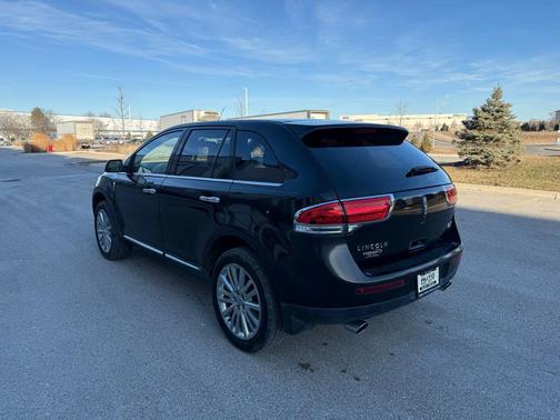 2013 Lincoln MKX Base