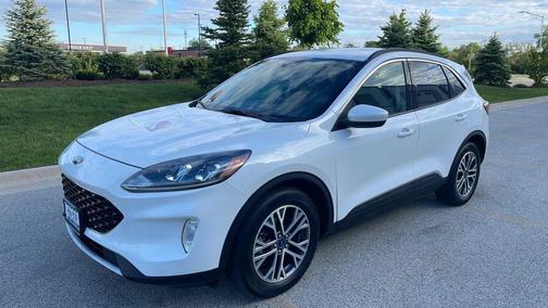 Star White Metallic Tri-Coat 2020 Ford Escape SEL
