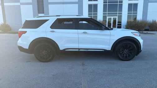 Oxford White 2020 Ford Explorer Limited