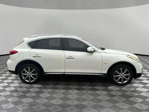 Majestic White 2016 INFINITI QX50 Base