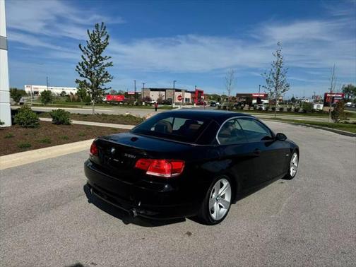 2009 BMW 335 335i Convertible 2D