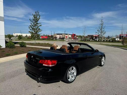 2009 BMW 335 335i Convertible 2D