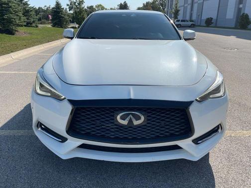 2017 INFINITI Q60 2.0t Premium