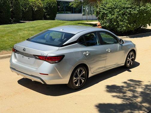 Brilliant Silver Metallic 2023 Nissan Sentra SV