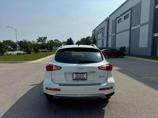 2016 INFINITI QX50 Base