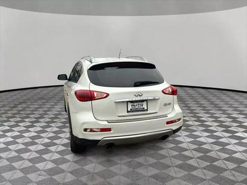 2016 INFINITI QX50 Base