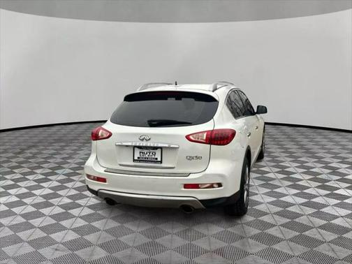 2016 INFINITI QX50 Base