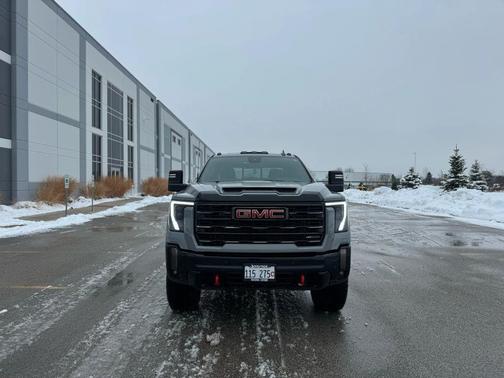 2024 GMC Sierra 2500 AT4